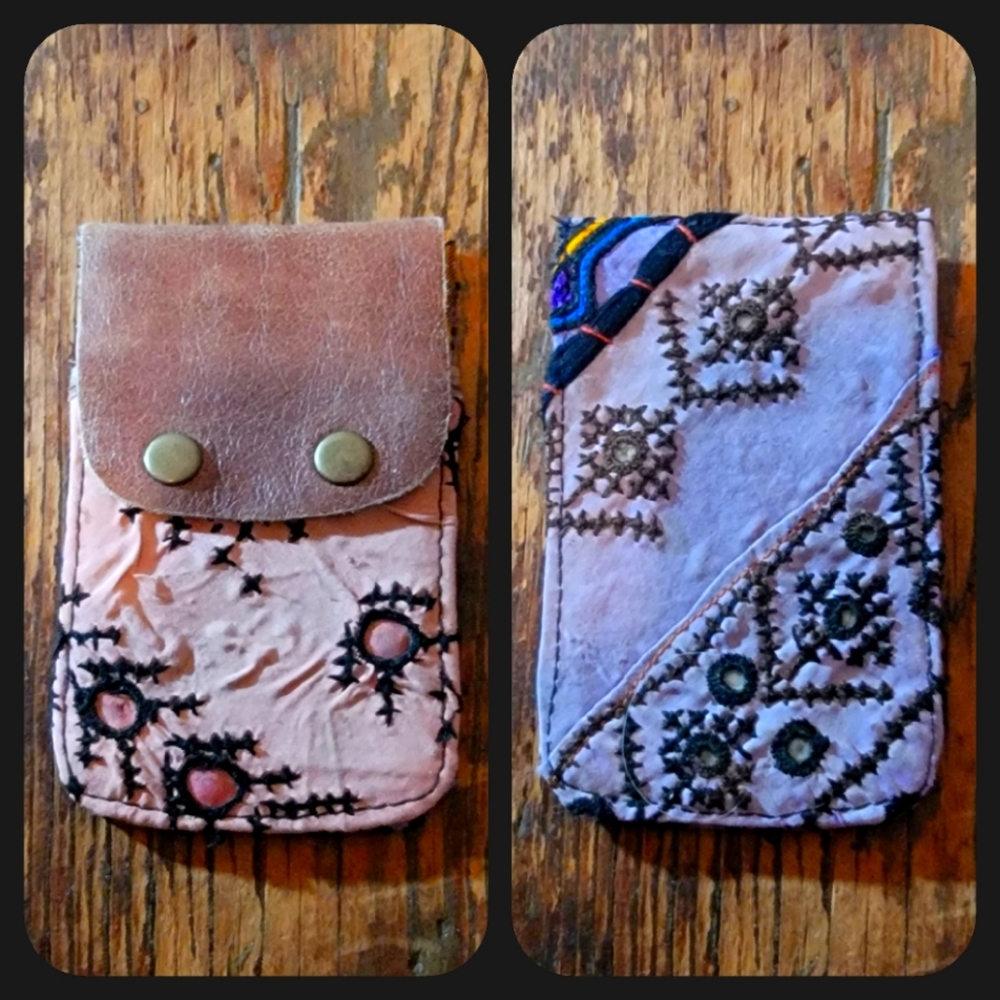 🍳🧠 Free People Boho Embroidered Repurposed vtg banjara hippie Wallet card case